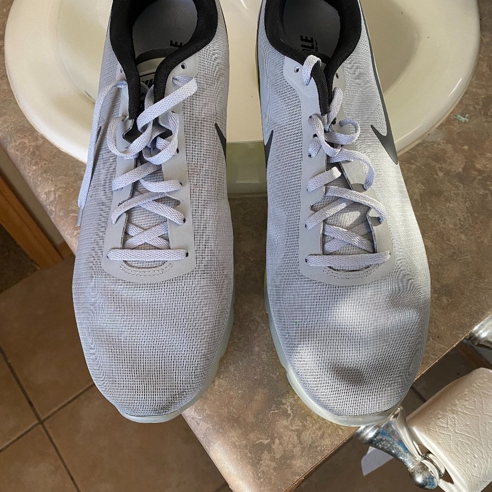 NIKE AIR MAX SEQUENT